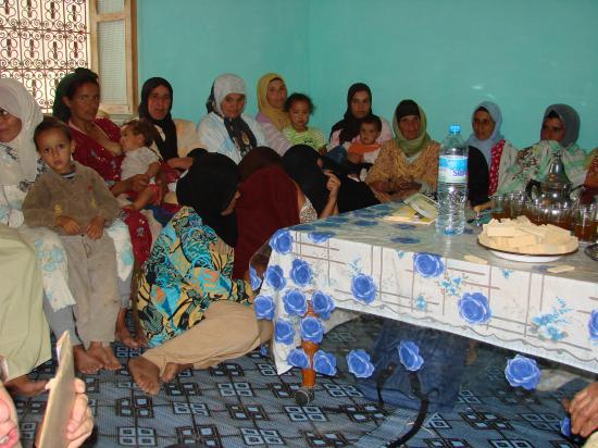 REUNION AVEC LES FEMMES